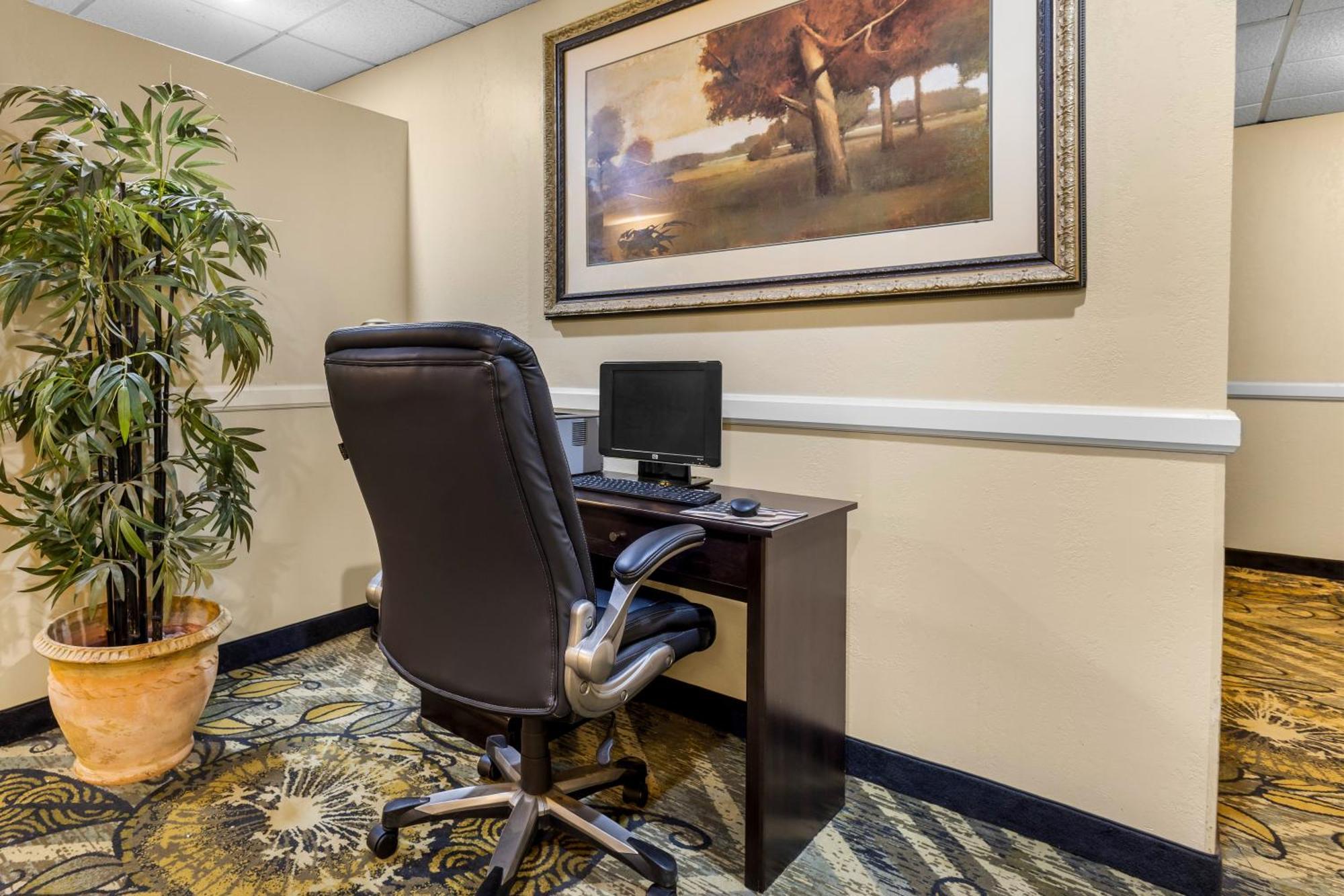 צ'מברליין Best Western Lee'S Motor Inn מראה חיצוני תמונה