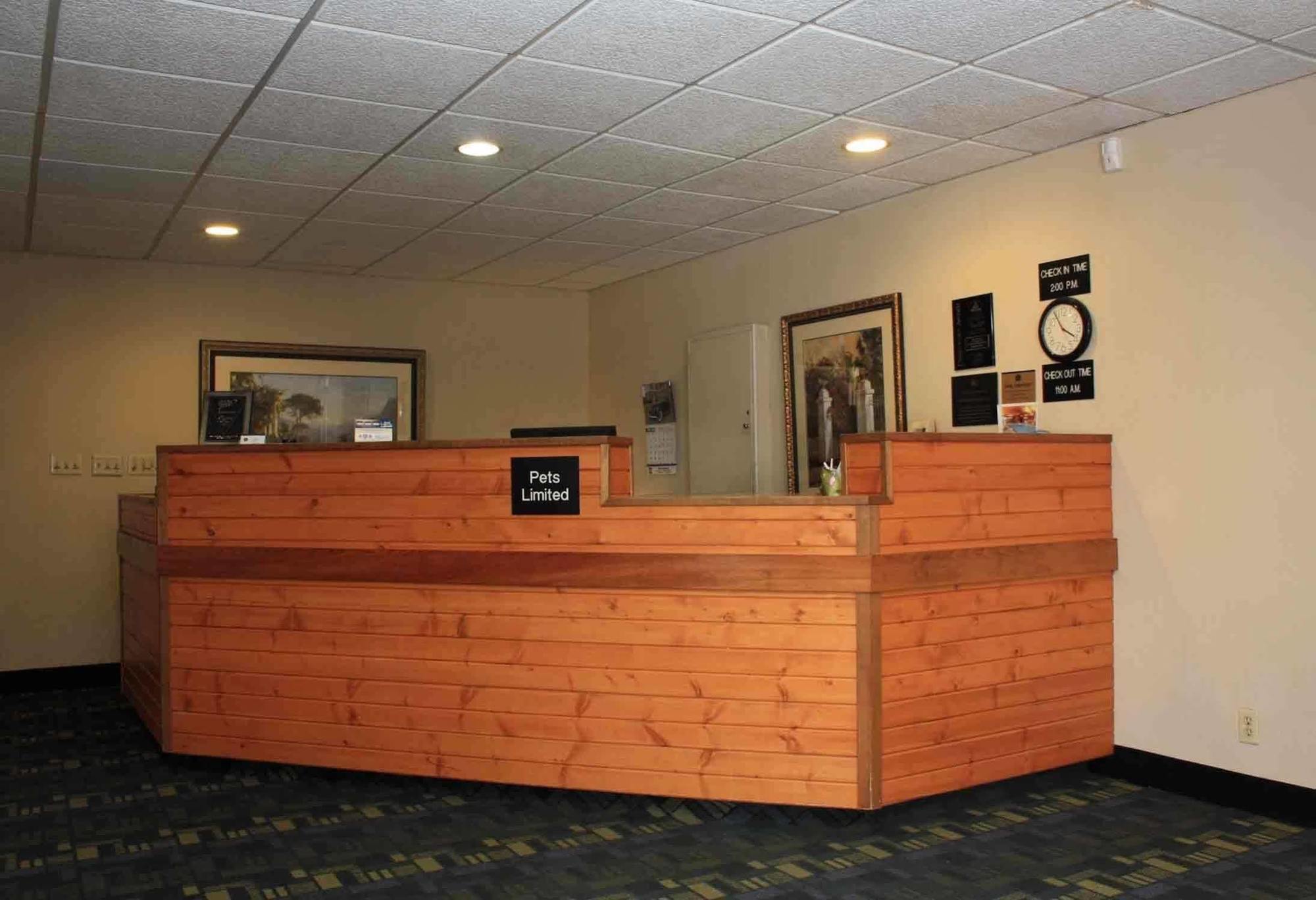 צ'מברליין Best Western Lee'S Motor Inn מראה פנימי תמונה