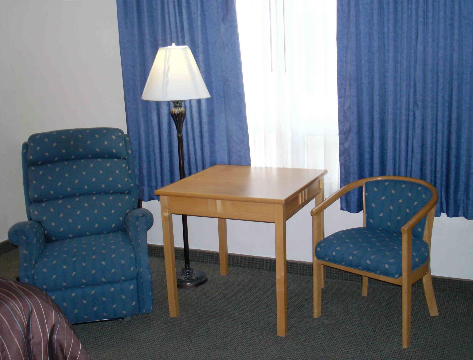 צ'מברליין Best Western Lee'S Motor Inn חדר תמונה